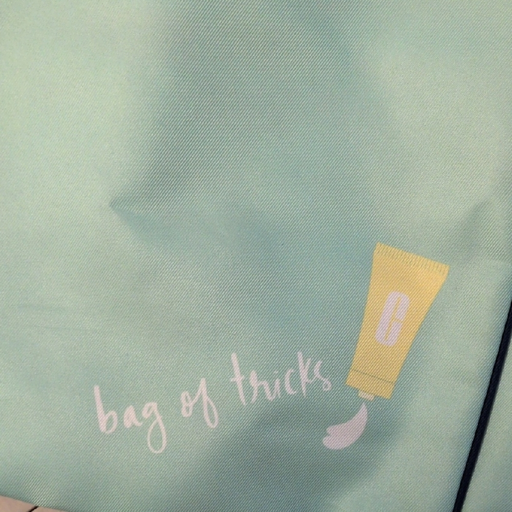 Kate Spade x Clinique Reversible Tote - Picture 4 of 6